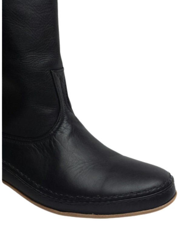BOTA MARINEZ PONTEADO PRETO